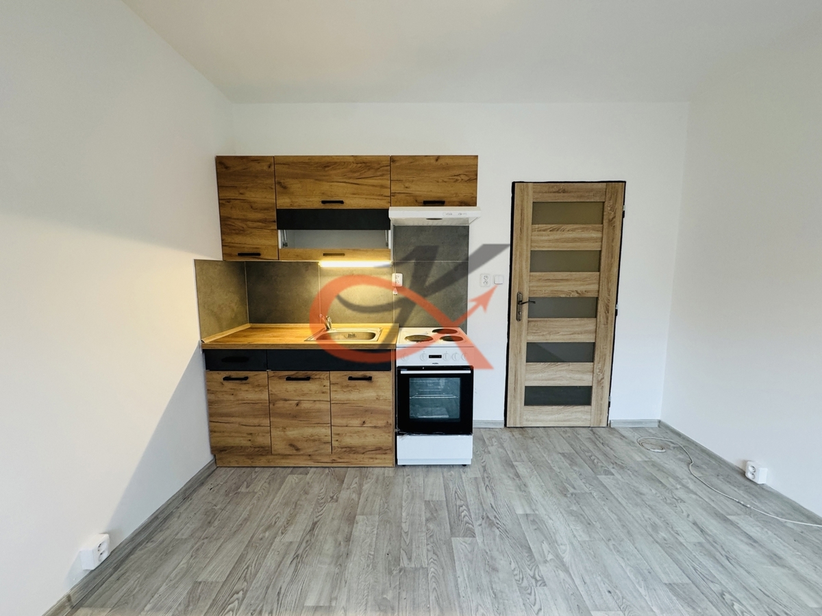 Photo 1 - Apartment for rent · 1+kk · 21 m²