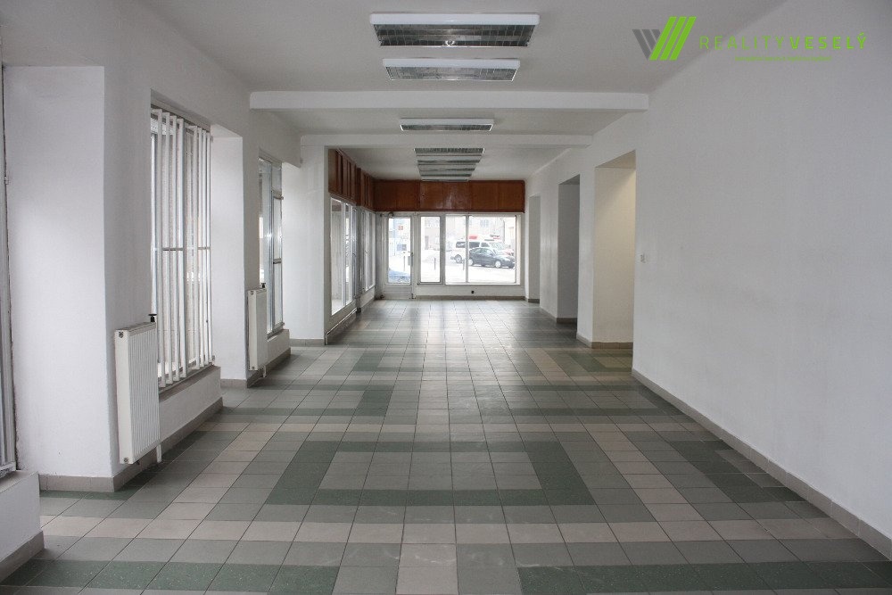 Hình ảnh 4 - Bất động sản thương mại cho thuê · Mặt bằng kinh doanh · 535 m²