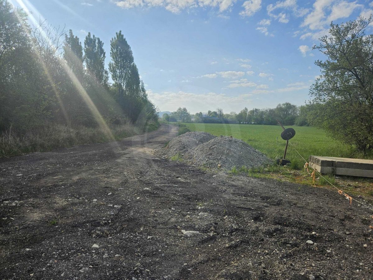 Фото 4 - Продажа коммерческой недвижимости · Склад · 1 520 m²