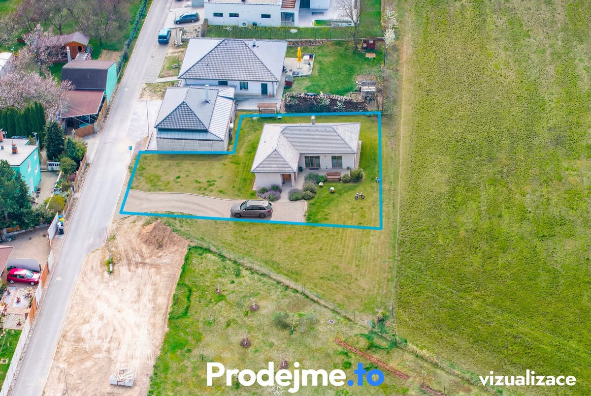 Photo 3 - Land for sale · Housings