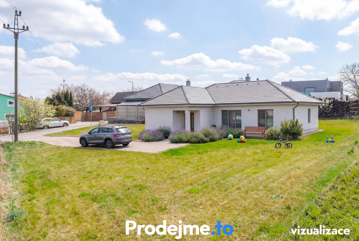 Photo 1 - Land for sale · Housings