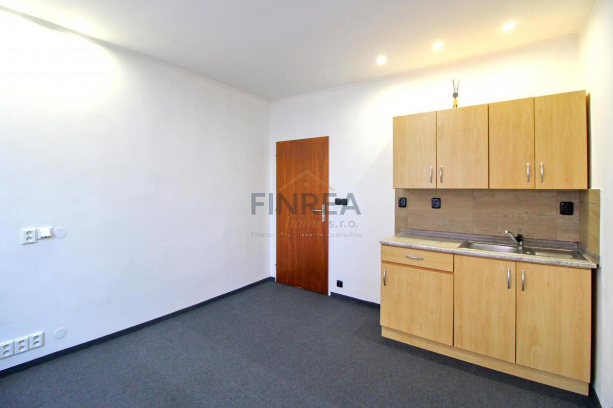 Fotografie 2 - Prodej bytu · 1+kk · 19 m²