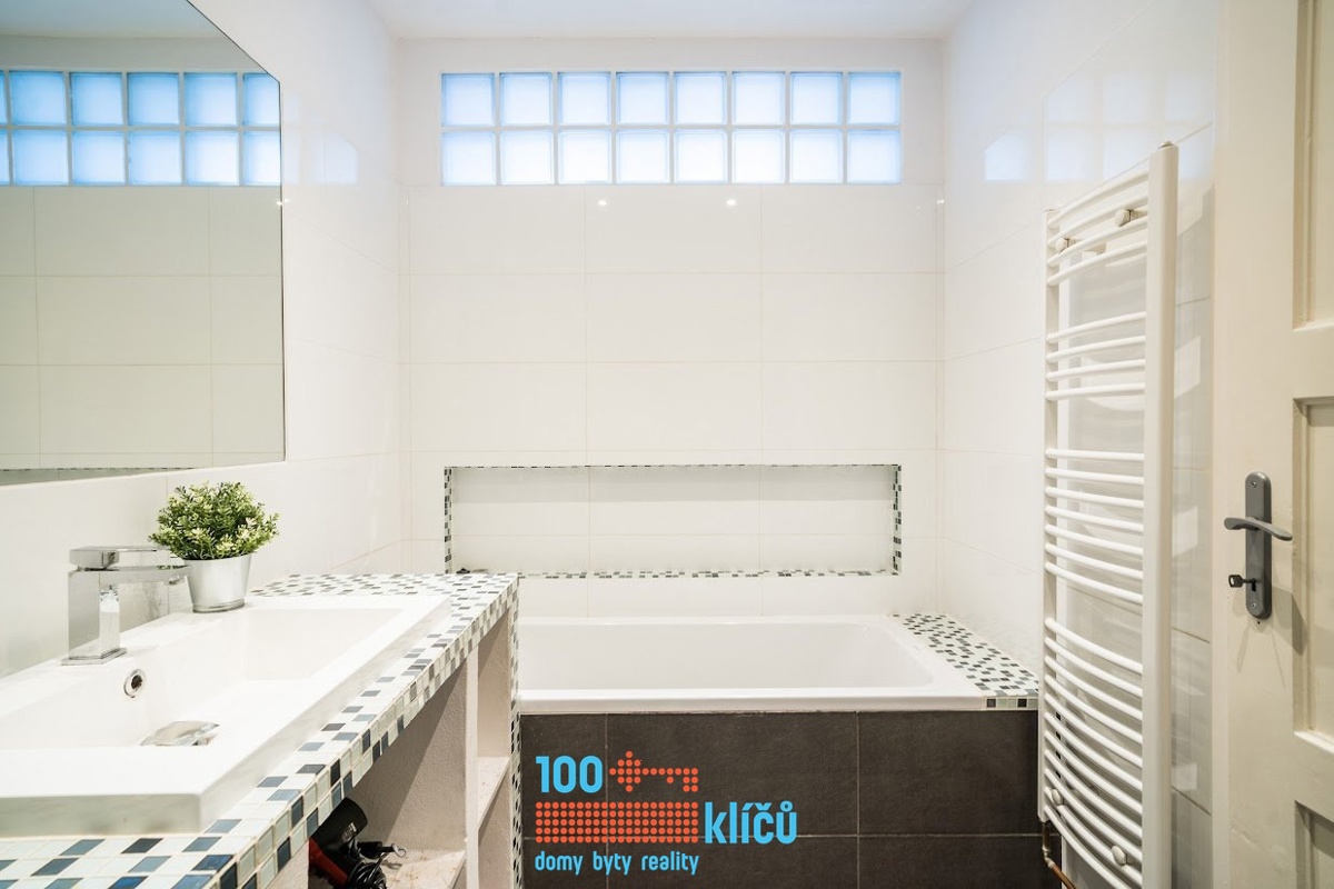 Photo 3 - Apartment for sale · 4+kk · 82 m²