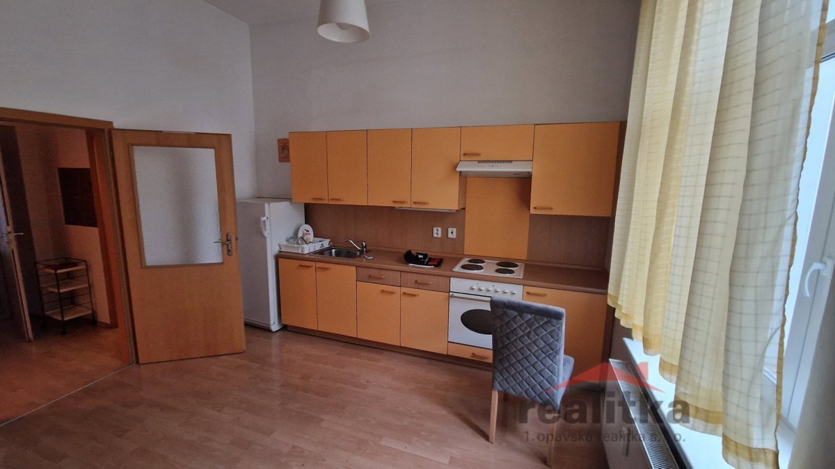 Photo 3 - Apartment for rent · 1+kk · 37 m²