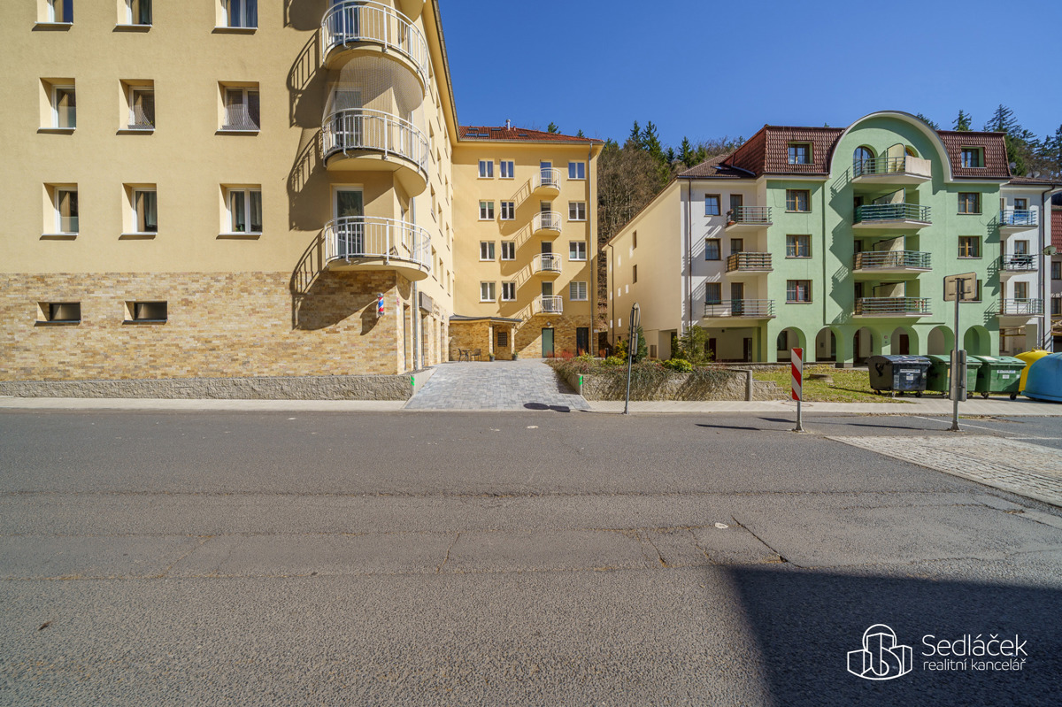 Photo 2 - Apartment for sale · 3+kk · 80 m²