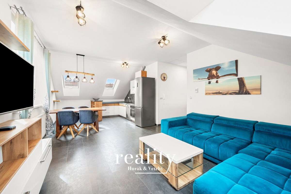 Photo 2 - Apartment for sale · 3+kk · 76 m²