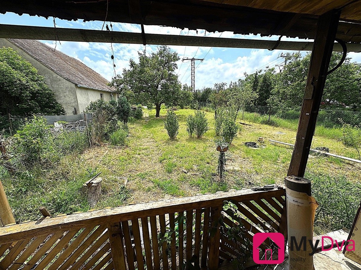 Photo 4 - Land for sale · Garden