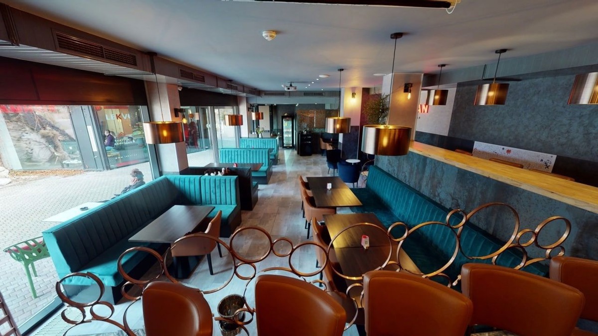 Fotografie 2 - Prodej komerční nemovitosti · Restaurace · 142 m²