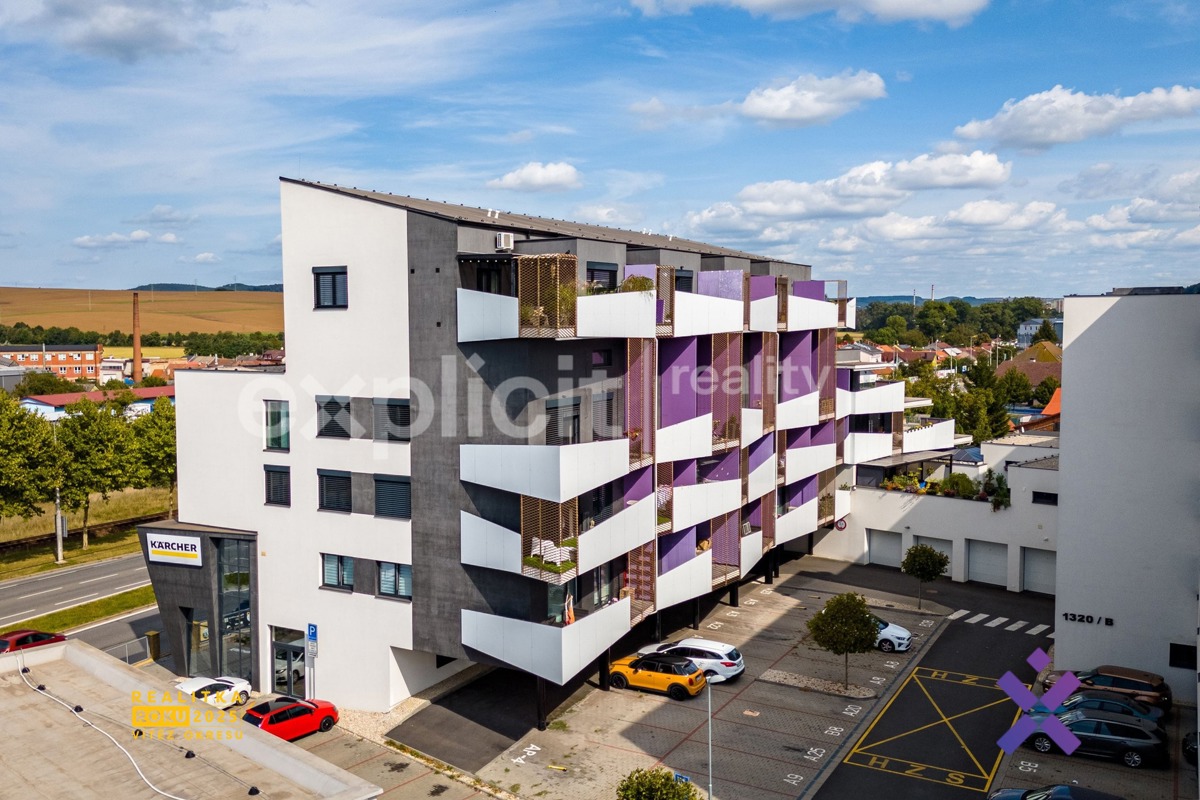Фото 2 - Продаж квартири · 4+kk · 114 m²