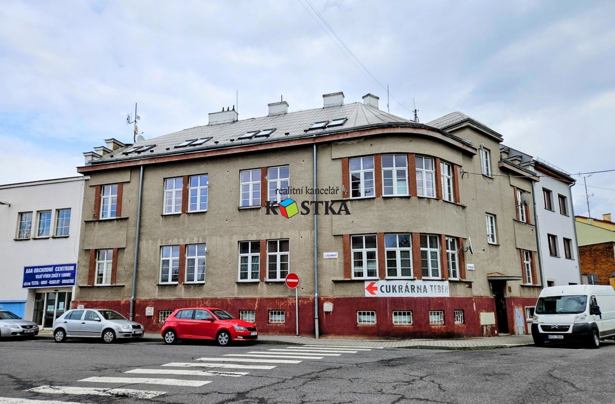 Фото 2 - Продажа дома · 655 m²