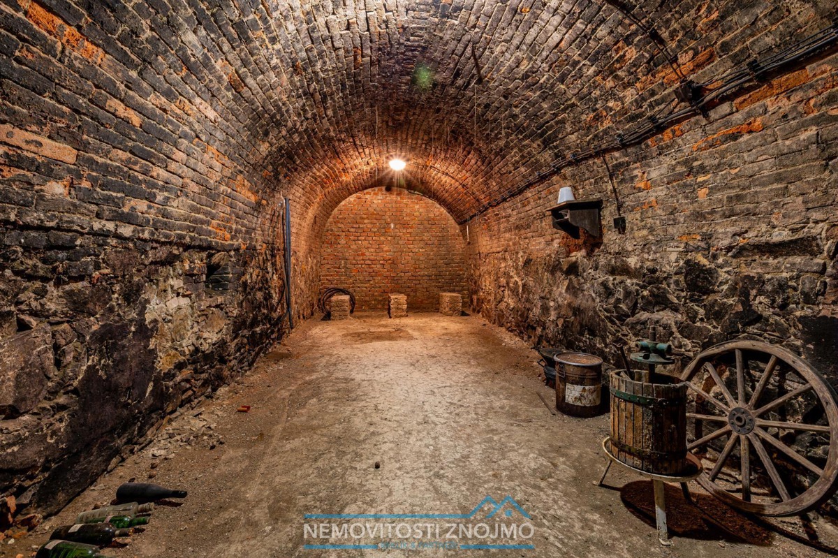 Fotografie 3 - Prodej vinného sklepa · 227 m²