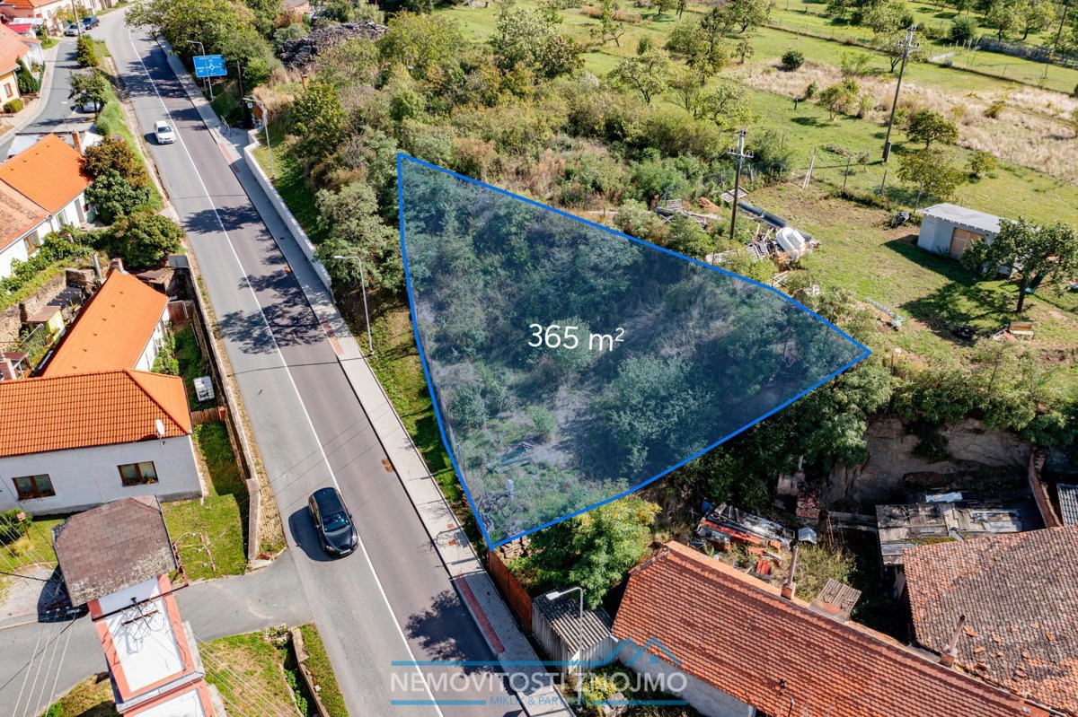 Photo 1 - Land for sale · Housings · 365 m²