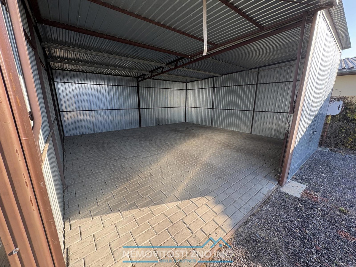 Photo 1 - Garage for rent · 36 m²