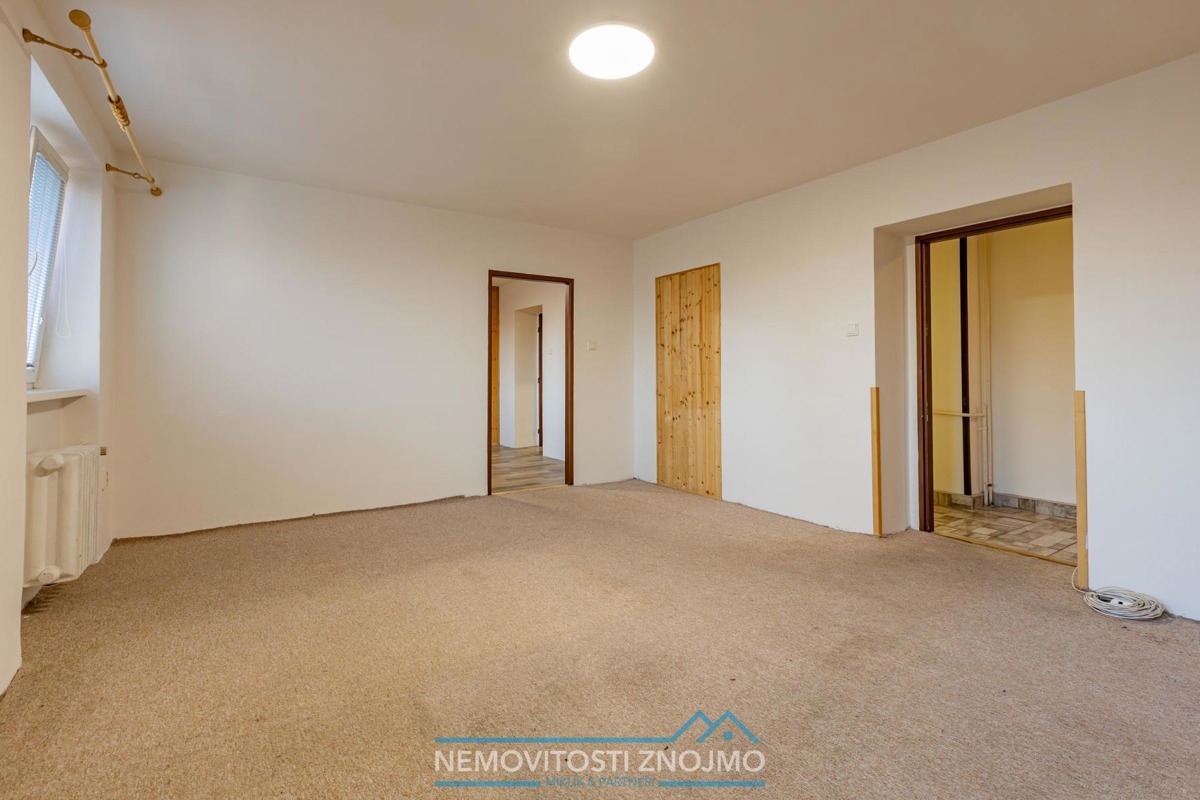 Photo 3 - Apartment for sale · 3+1