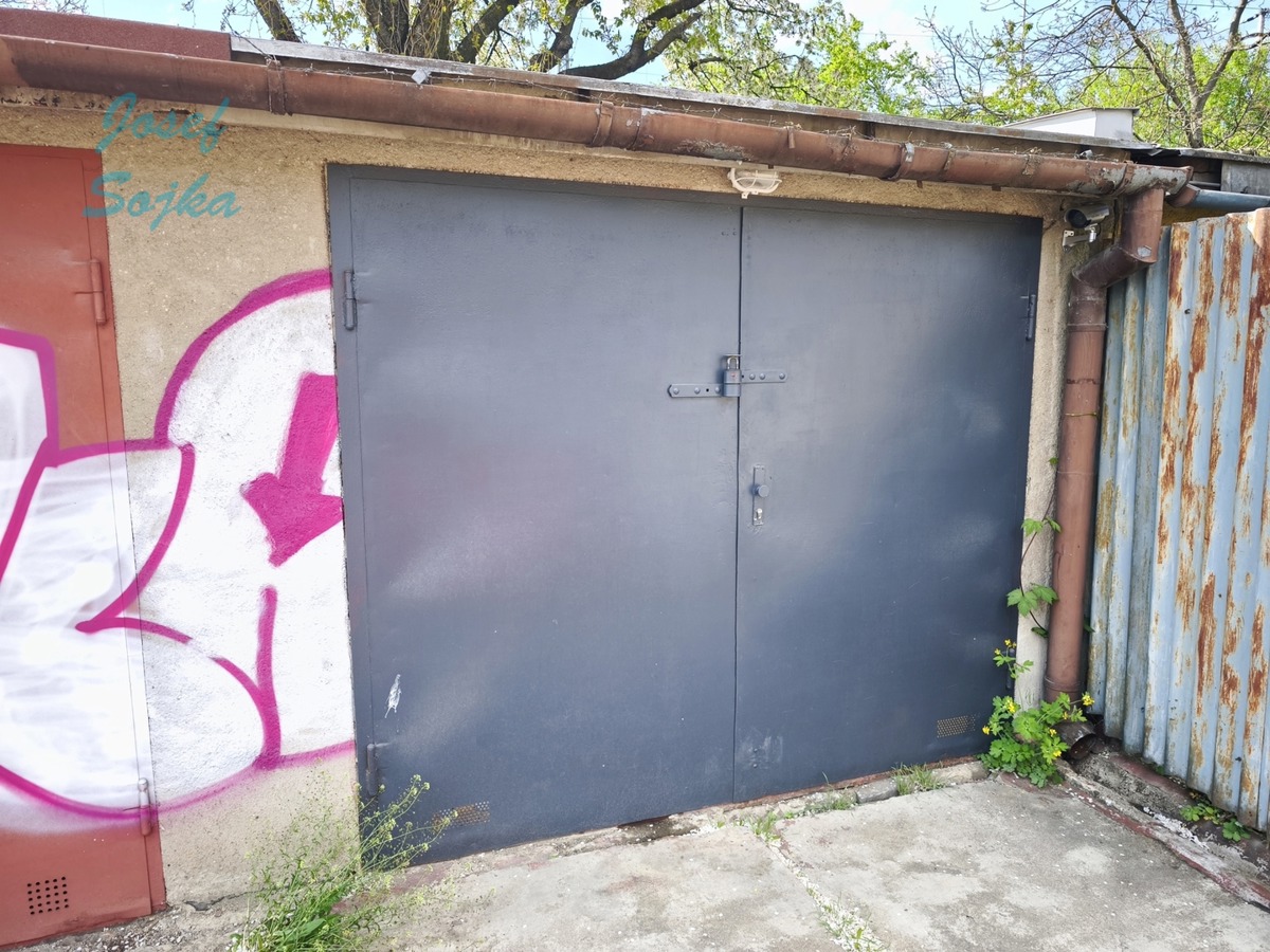Фото 1 - Продажа гаража · 18 m²