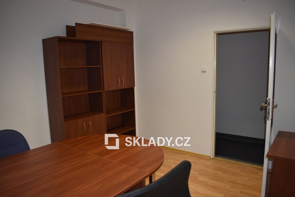 Photo 1 - Commercial property for rent · Office · 18 m²
