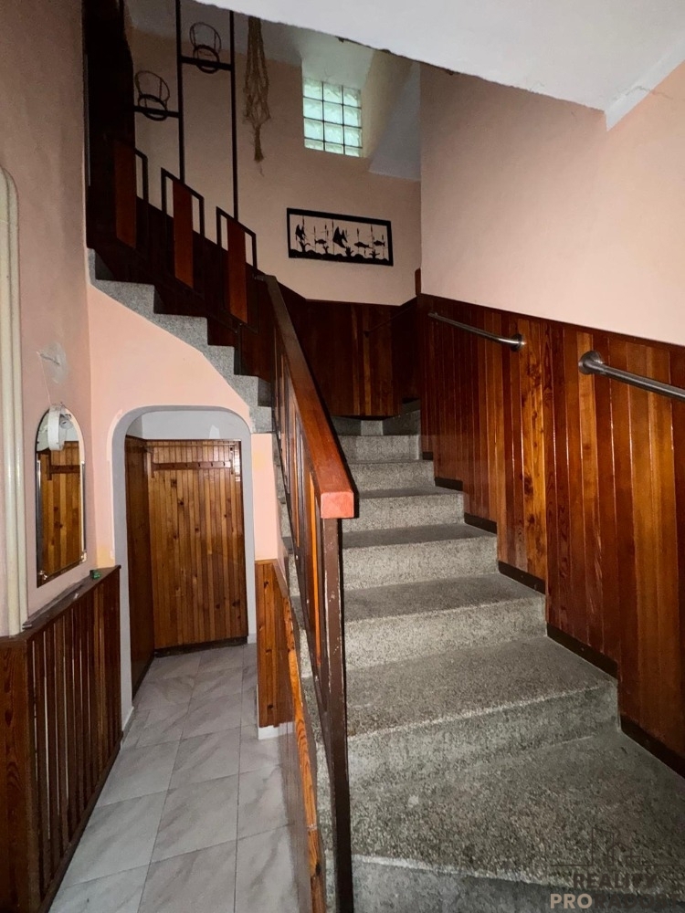 Photo 4 - House for sale · Family house · 207 m² · 5 rooms