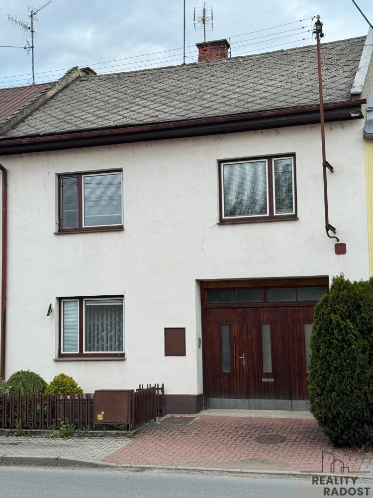 Photo 1 - House for sale · Family house · 207 m² · 5 rooms