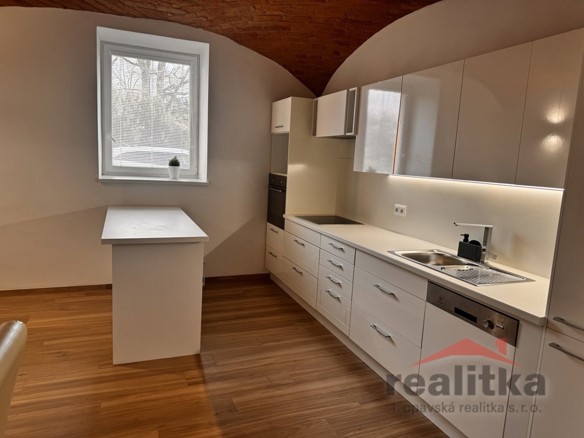 Fotografie 4 - Pronájem bytu · 3+1 · 84 m²