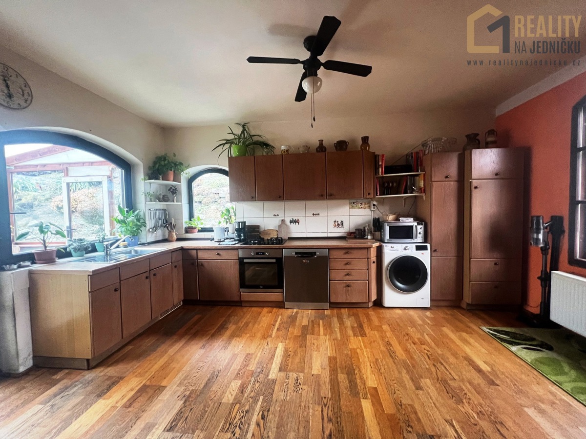 Photo 2 - House for sale · Family house · 180 m² · 5 rooms
