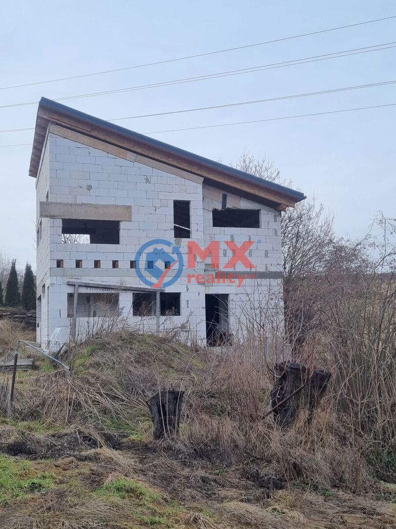 Фото 1 - Продаж будинку · Сімейний будинок · 78 m² · 5 кімнат