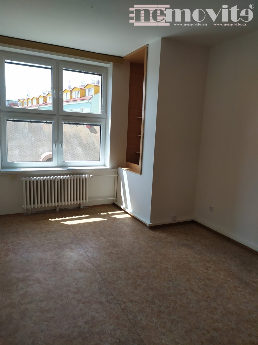 Photo 4 - Commercial property for rent · Office · 34 m²