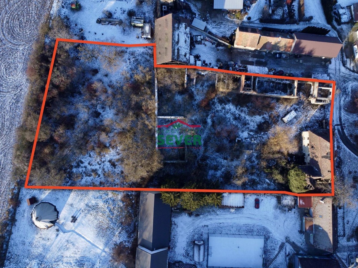 Photo 3 - House for sale · Family house · 5 628 m²