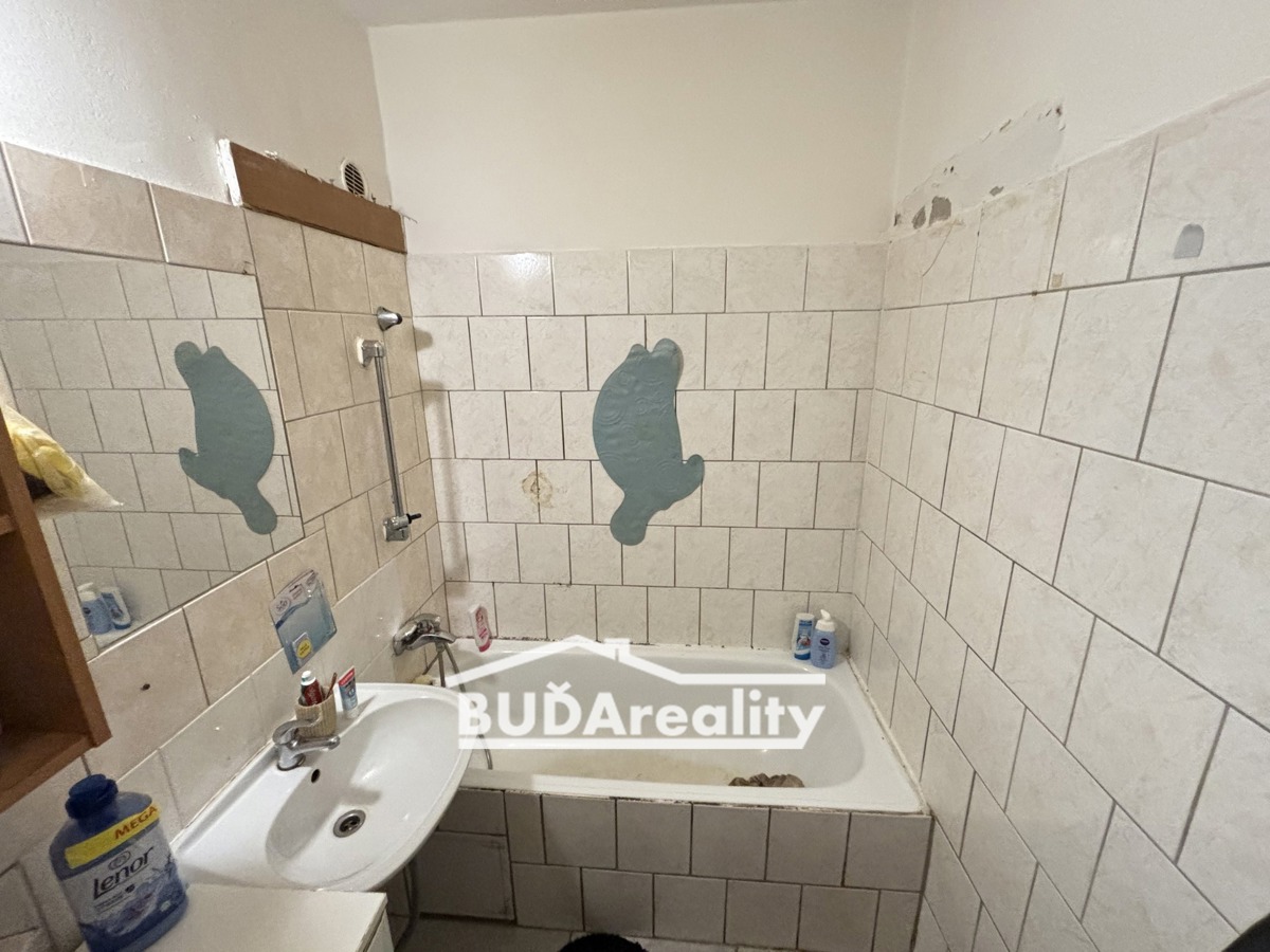Photo 3 - Apartment for sale · 2+kk · 56 m²