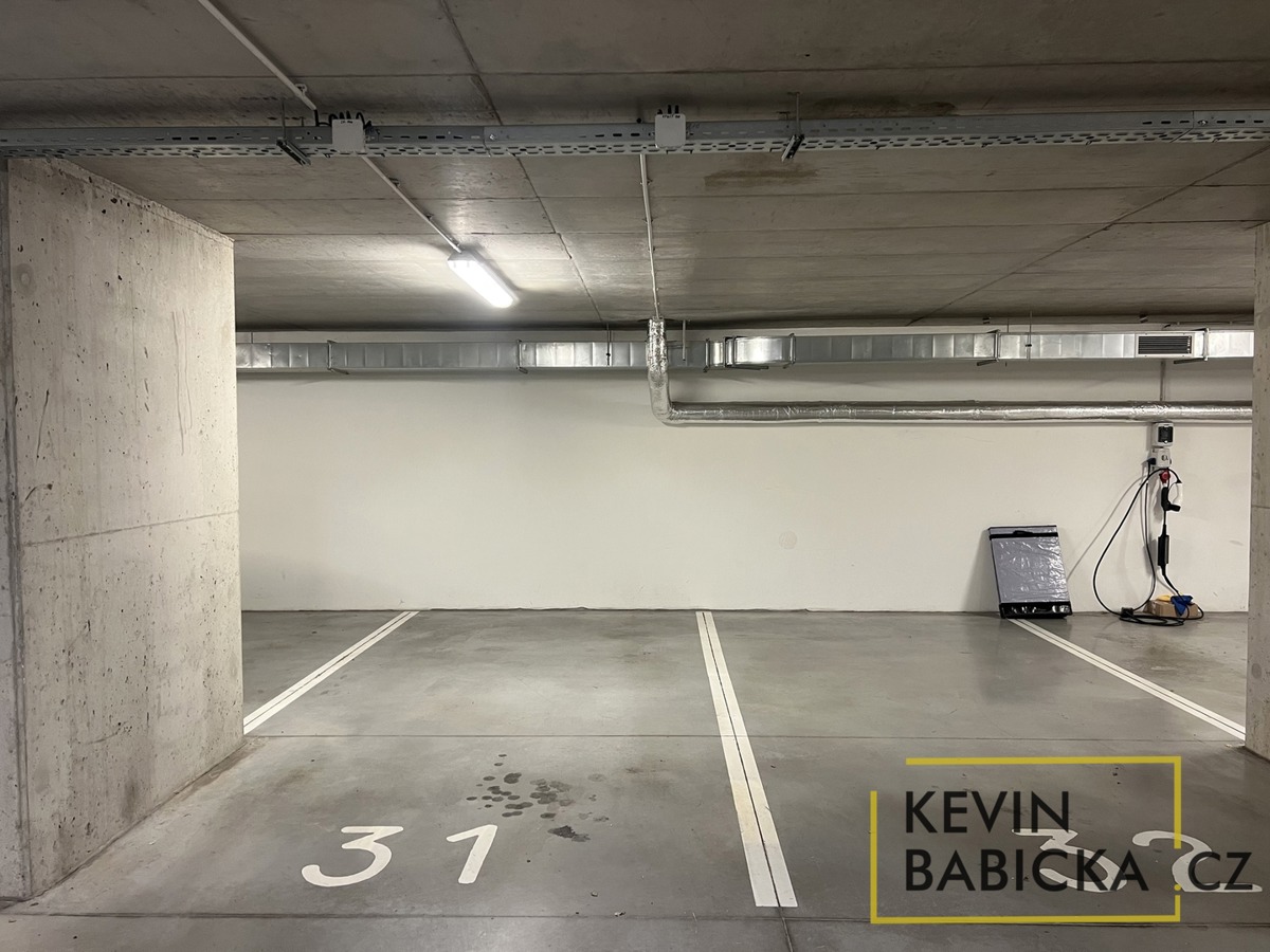 Photo 2 - Garage for rent · 13 m²