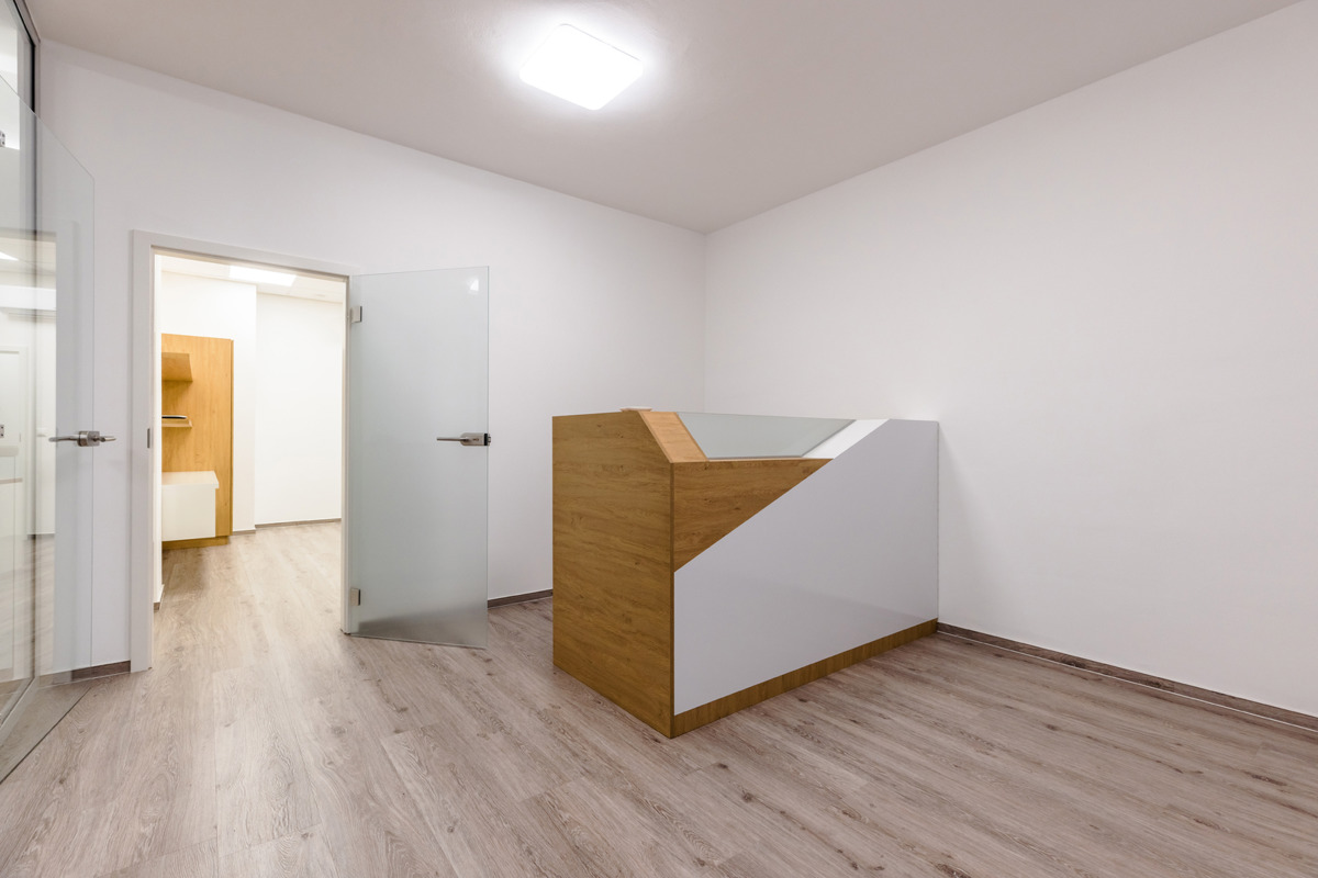 Photo 3 - Commercial property for sale · Office · 65 m²