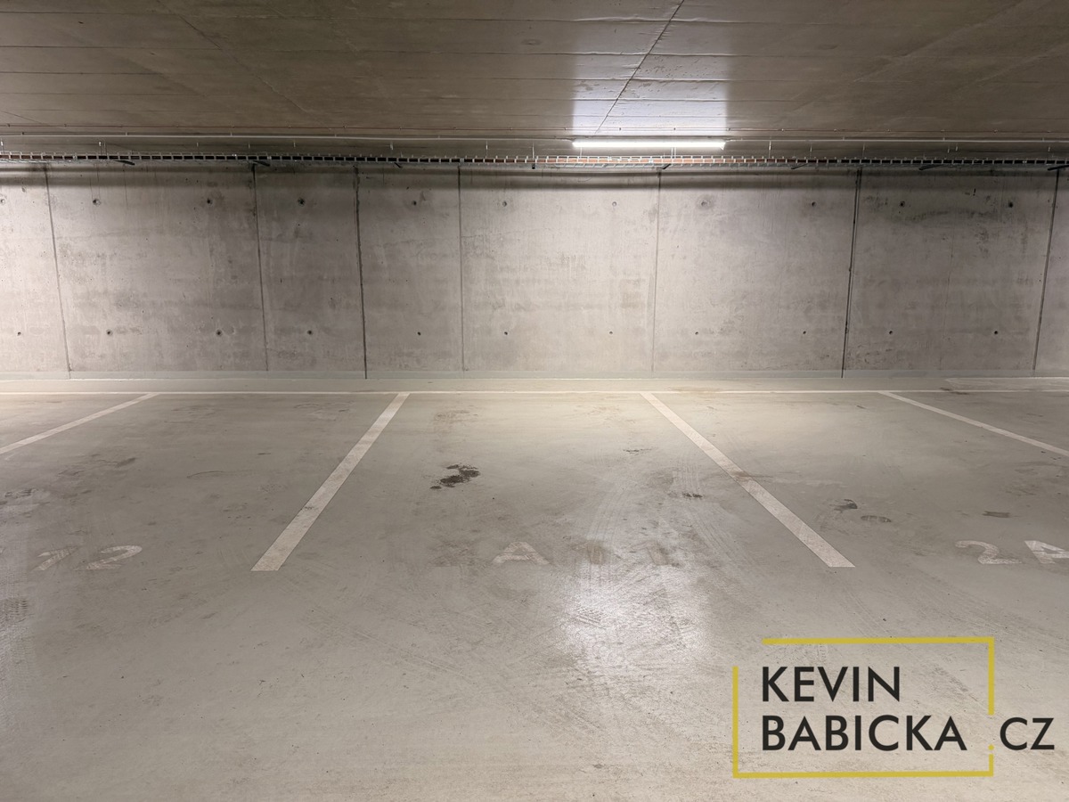 Photo 1 - Garage for rent · 13 m²