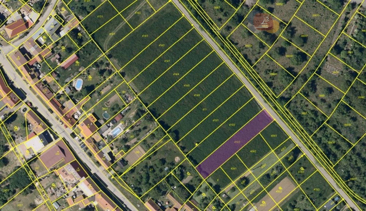 Fotografie 3 - Prodej pozemku · Bydlení · 918 m²