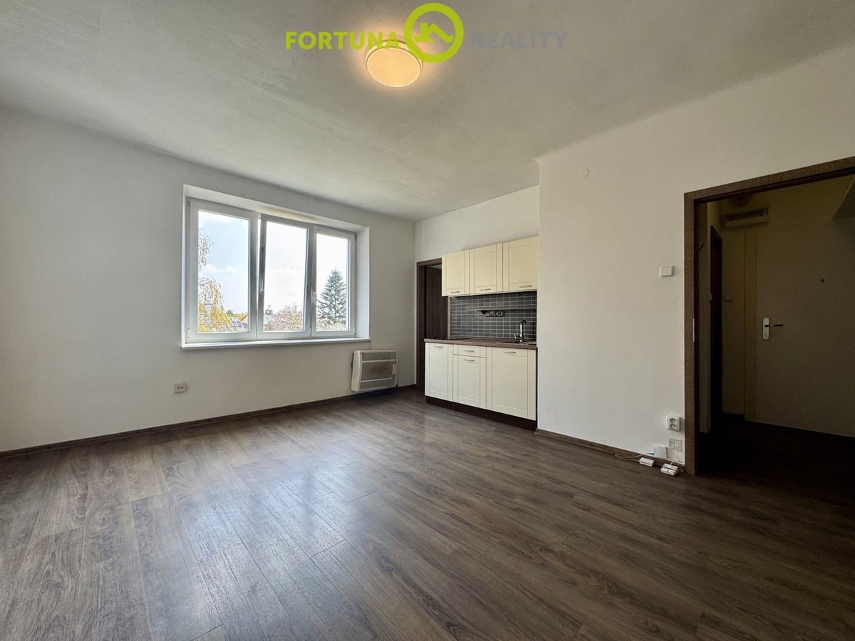 Photo 2 - Apartment for sale · 1+kk · 35 m²