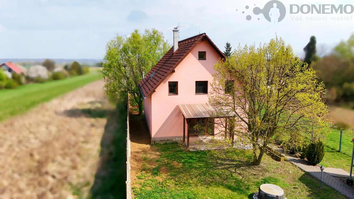 Photo 1 - House for sale · Family house · 4 rooms