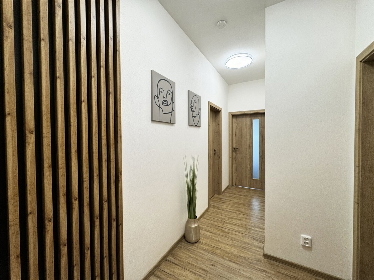 Photo 3 - Apartment for sale · 2+kk · 52 m²