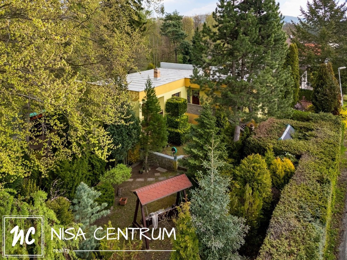 Фото 3 - Продаж будинку · Сімейний будинок · 304 m² · 5 кімнат