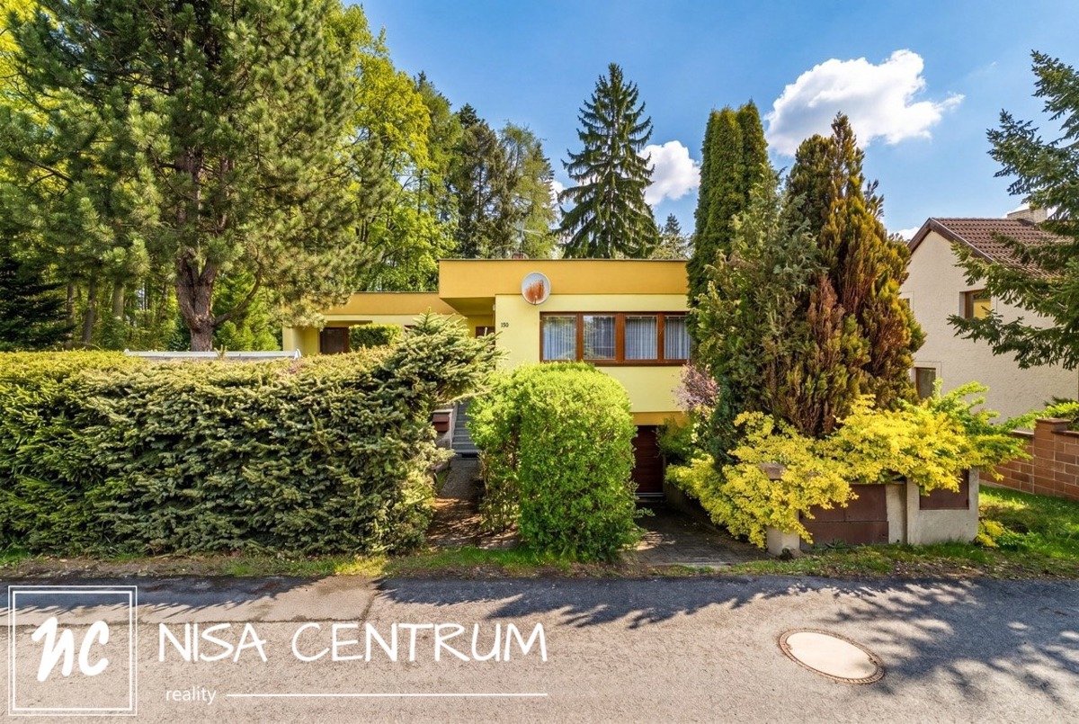 Фото 1 - Продаж будинку · Сімейний будинок · 304 m² · 5 кімнат