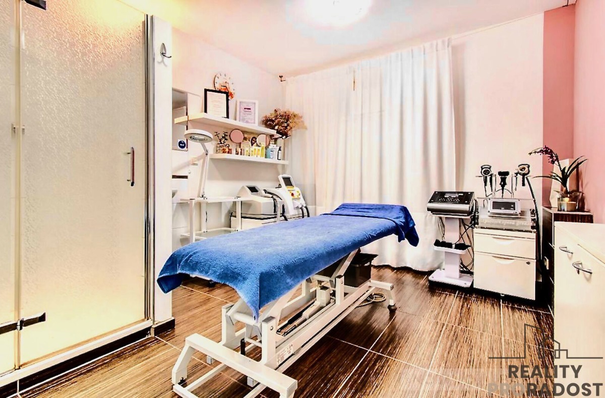 Photo 3 - Commercial property for sale · Beauty salon · 107 m²