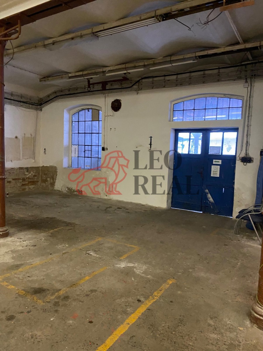 Photo 4 - Commercial property for rent · 165 m²