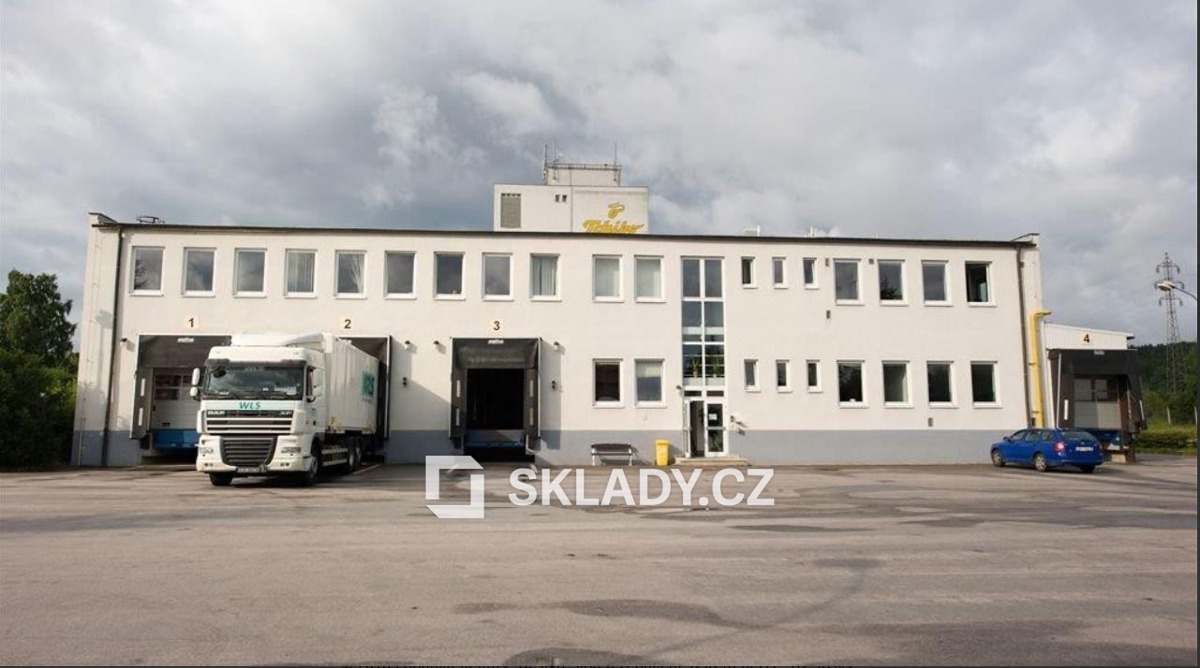 Photo 1 - Commercial property for rent · Warehouse · 2 000 m²