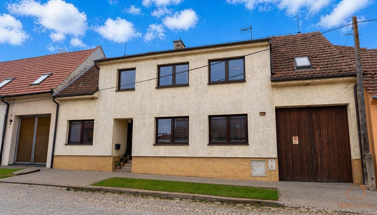 Photo 1 - House for sale · Family house · 206 m² · 5 rooms