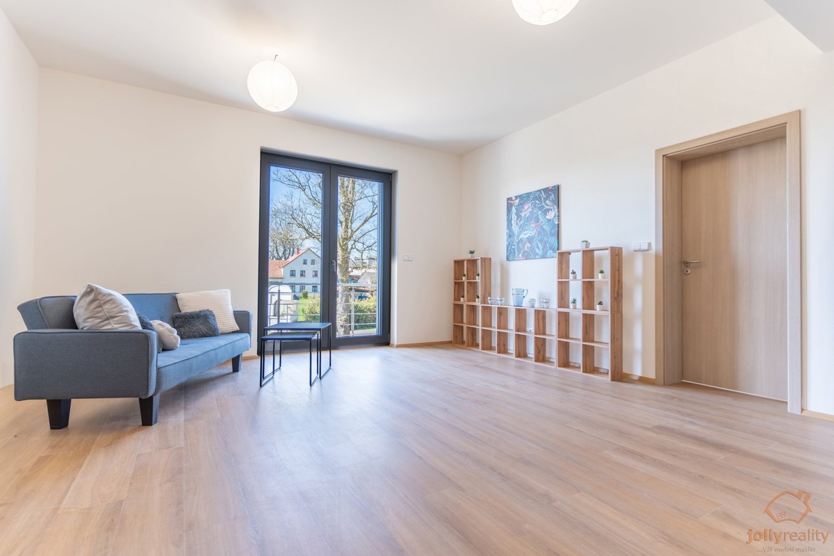Фото 2 - Продаж квартири · 3+kk · 86 m²