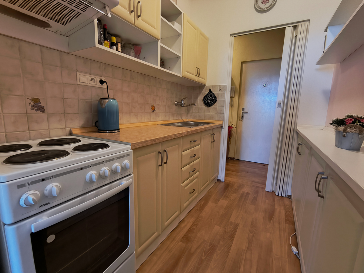 Фото 4 - Продаж квартири · 1+kk · 28 m²