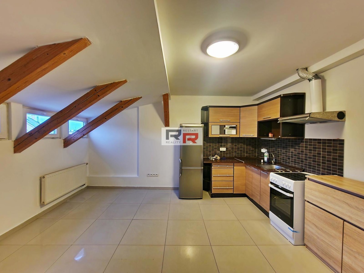 Fotografie 1 - Pronájem bytu · 1+kk · 30 m²
