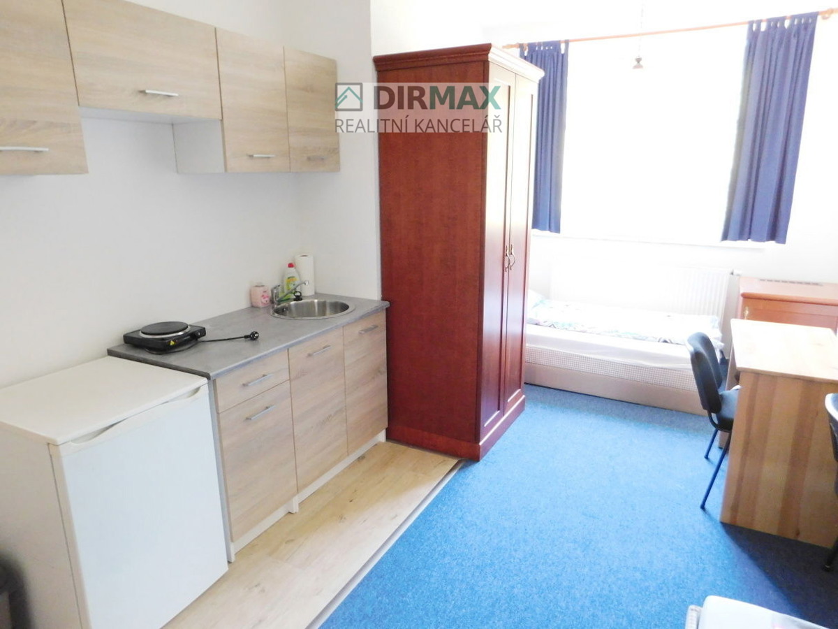 Fotografie 2 - Pronájem pokoje · 31 m²