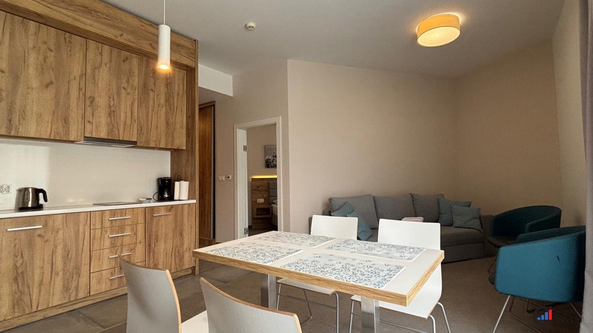 Фото 1 - Продажа коммерческой недвижимости · Отель · 44 m²