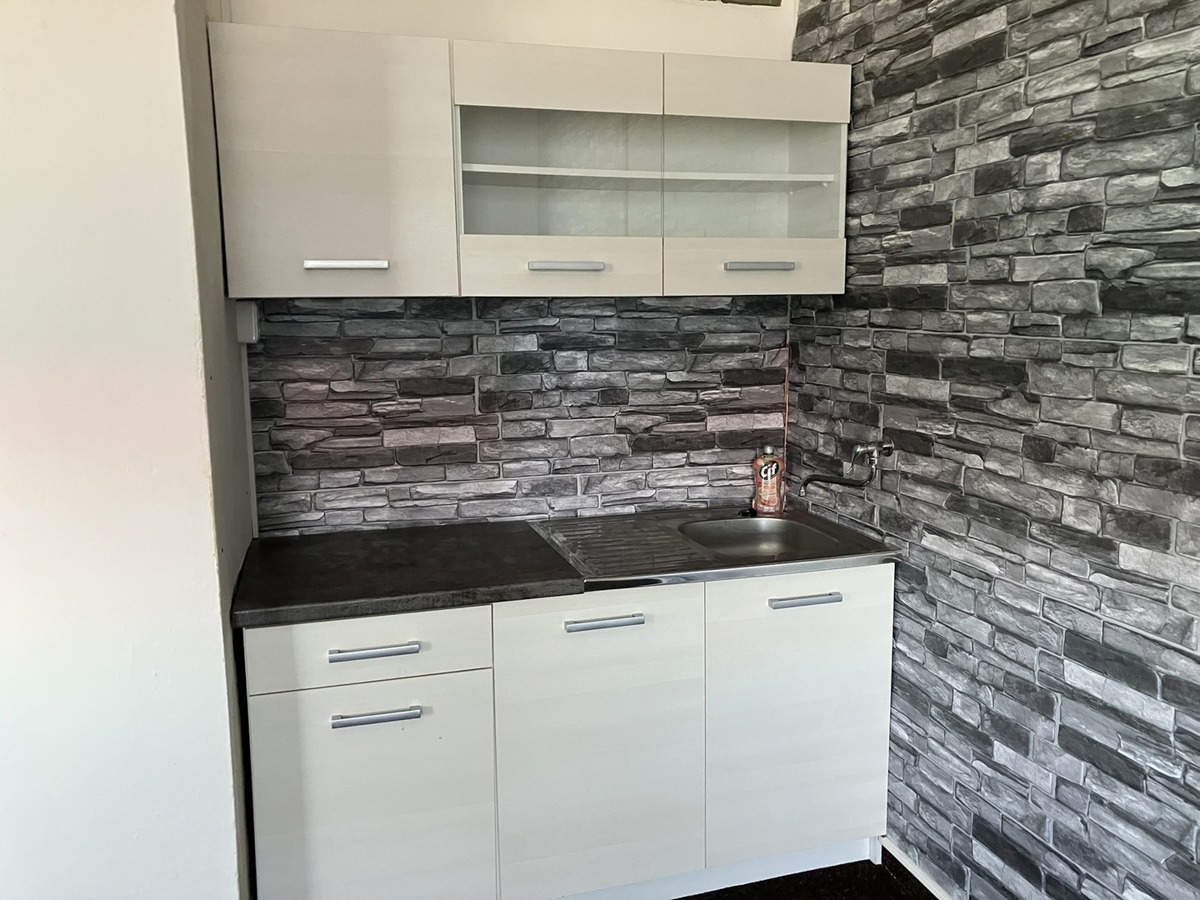 Photo 3 - Commercial property for rent · Office · 27 m²