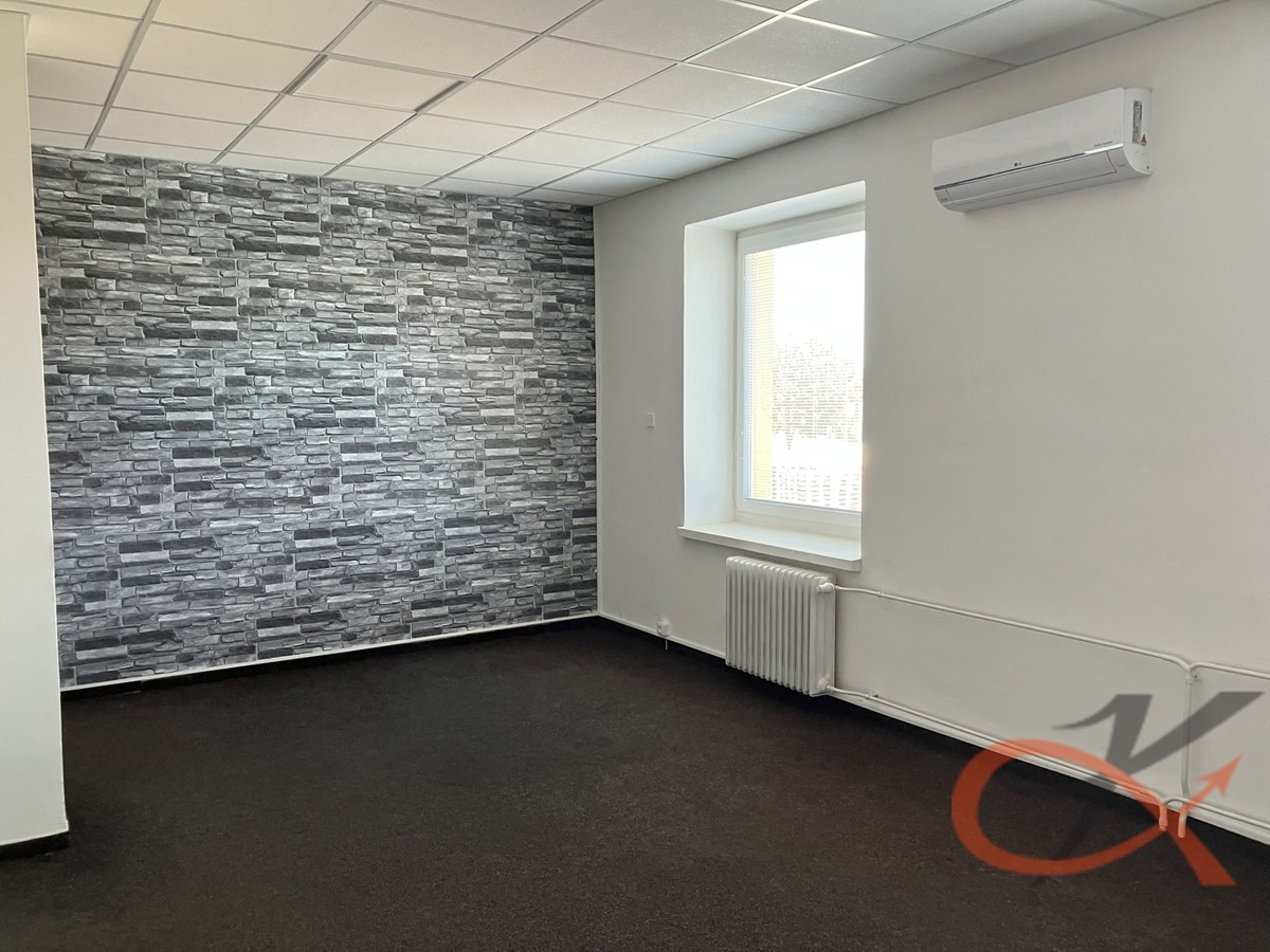 Photo 1 - Commercial property for rent · Office · 27 m²