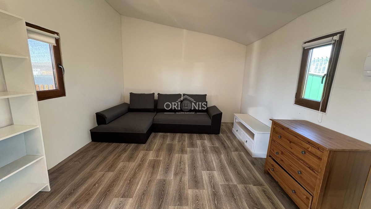 Photo 1 - Land for sale · Garden · 240 m²