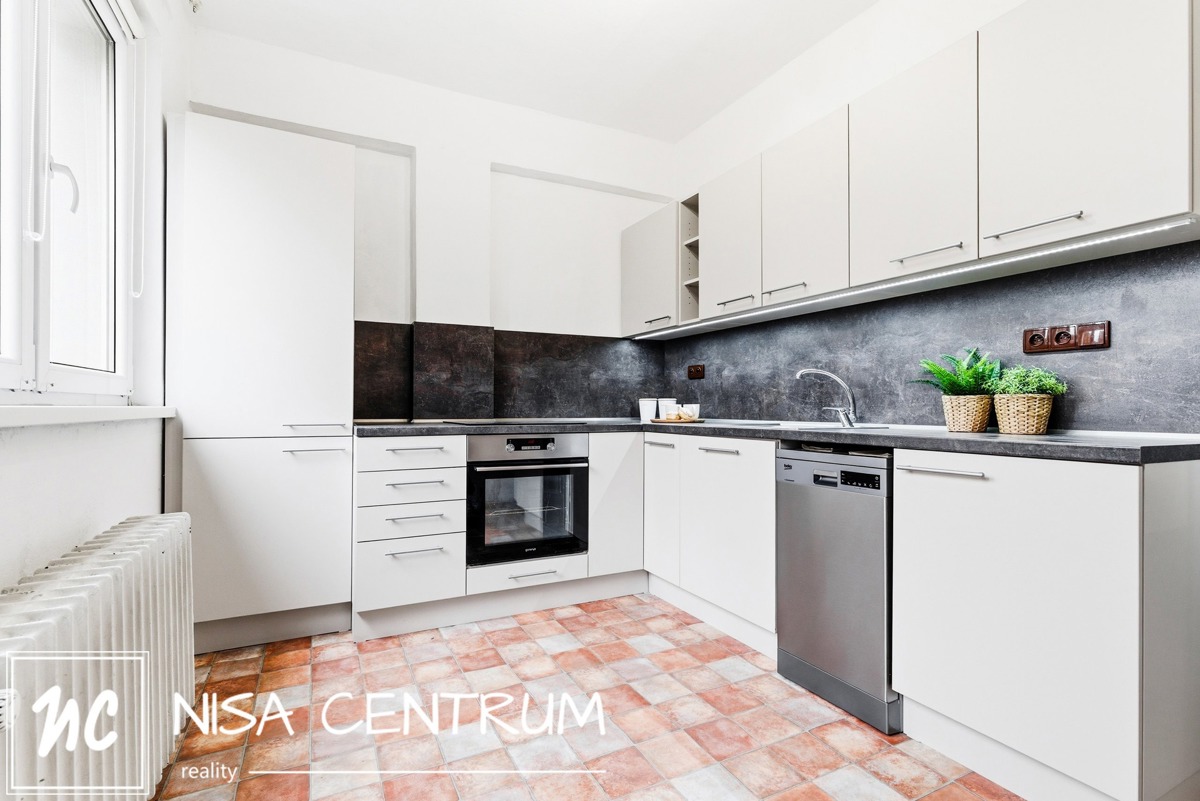 Фото 3 - Продаж квартири · 1+1 · 41 m²